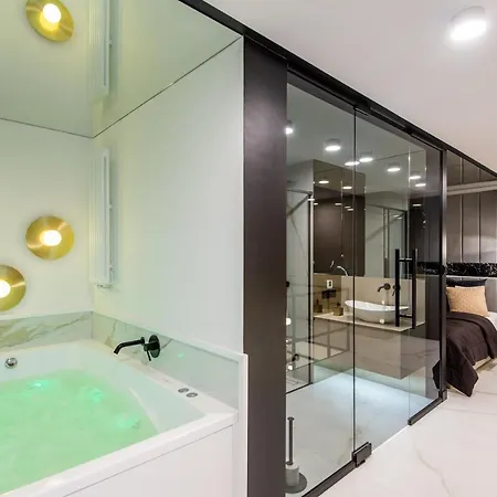 Super-Apartamenty Vip Jacuzzi II Poznan Exterior photo